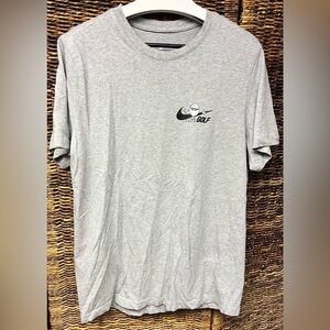 Nike Men's Gray Golf‎ T-Shirt- Just Tap It In, Large